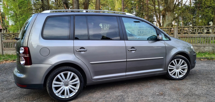 Volkswagen Touran cena 24900 przebieg: 230000, rok produkcji 2008 z Kąty Wrocławskie małe 326